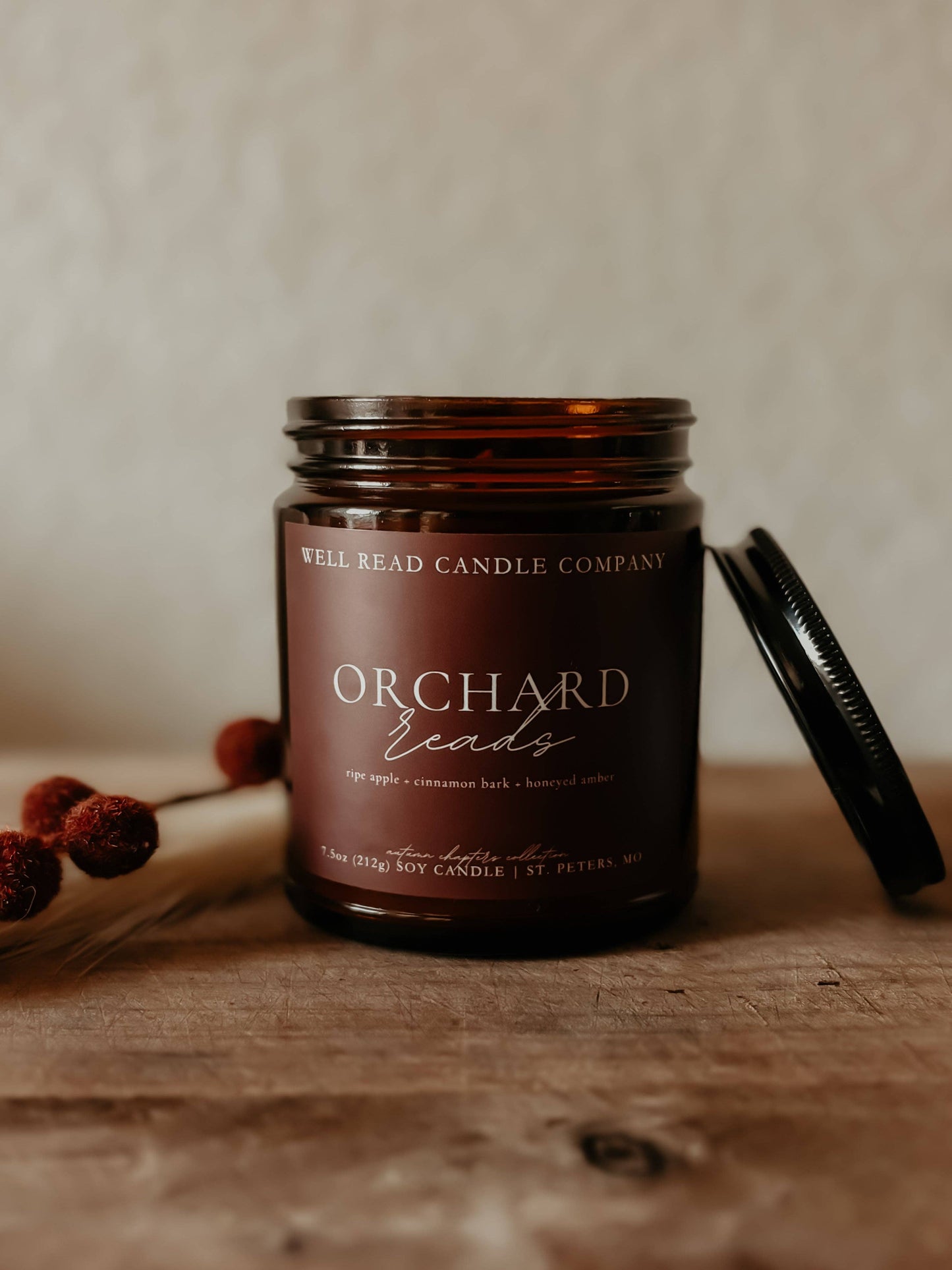 Orchard Reads Candle