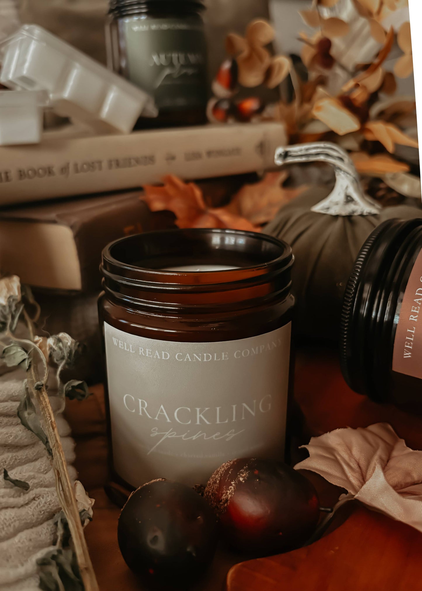 Crackling Spines Candle